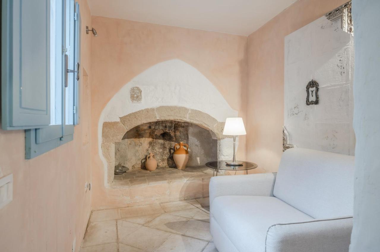 Casa Dei 5 Camini With Terrace Apartment Ortelle Exterior photo